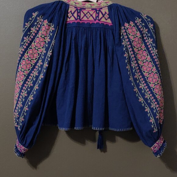 Free People Cherry Bomb Navy Blue Embroidered Boho Cropped Top SIZE SMALL - Picture 6 of 8